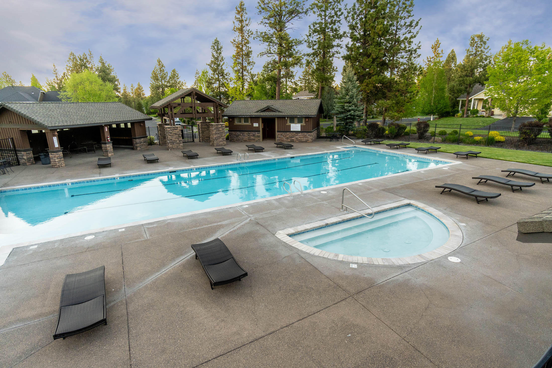 Parks At Broken Top - Residential