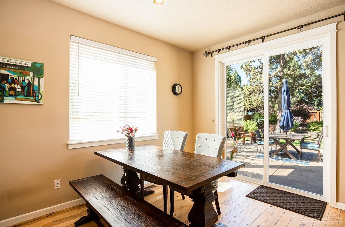 Lava Ridges - Residential