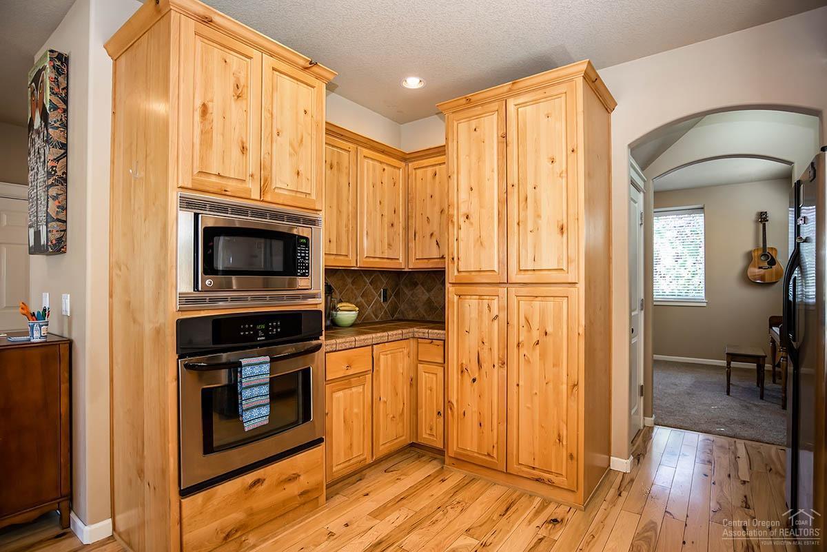 Lava Ridges - Residential