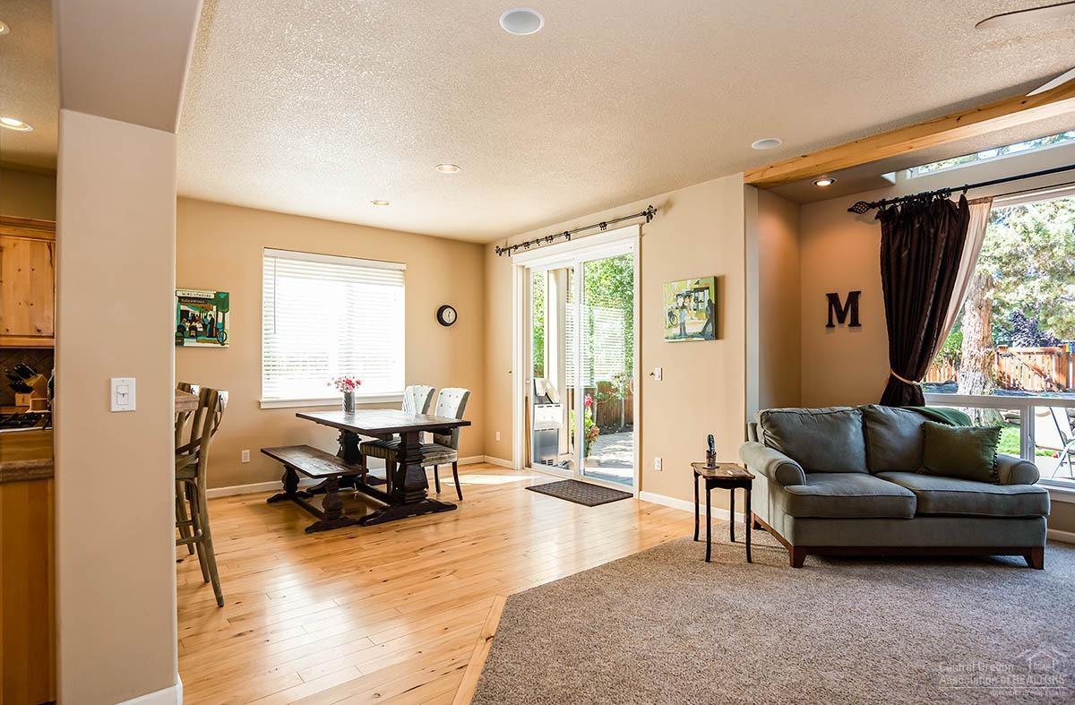 Lava Ridges - Residential