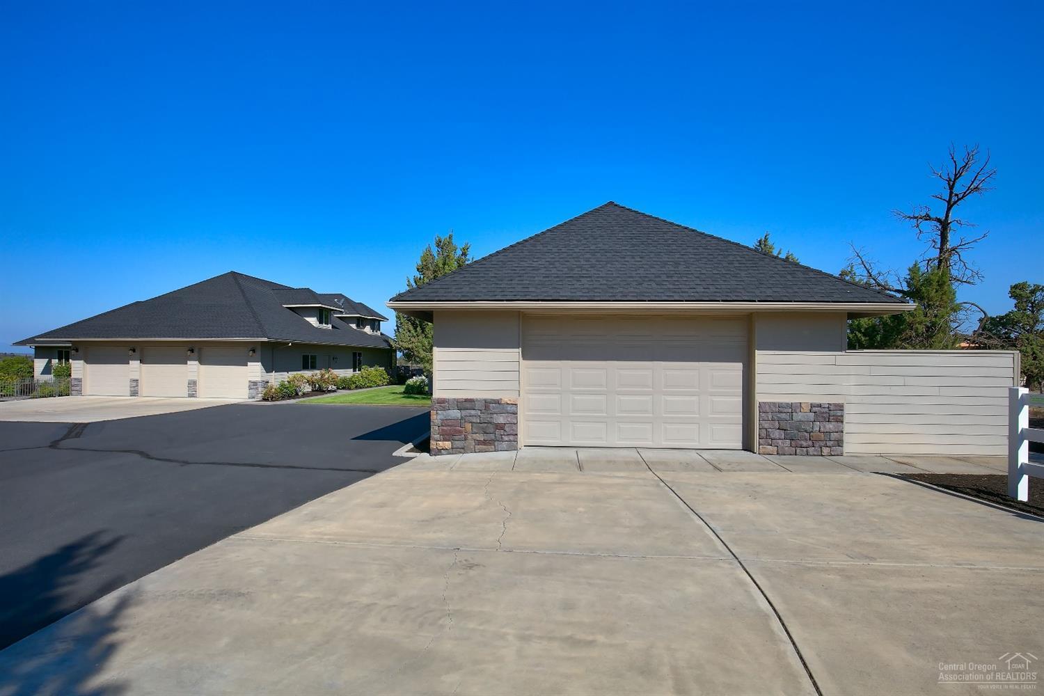 Equestrian Meadows - Residential