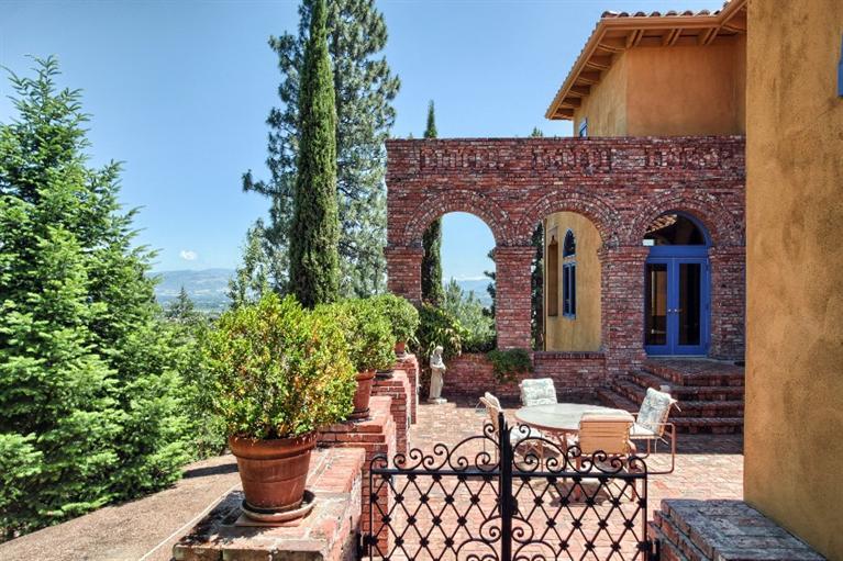 Suncrest Estates - Residential