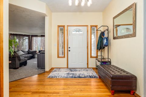 Tiny photo for 1860 Cottonwood Drive, Central Point, OR 97502 (MLS # 220213884)