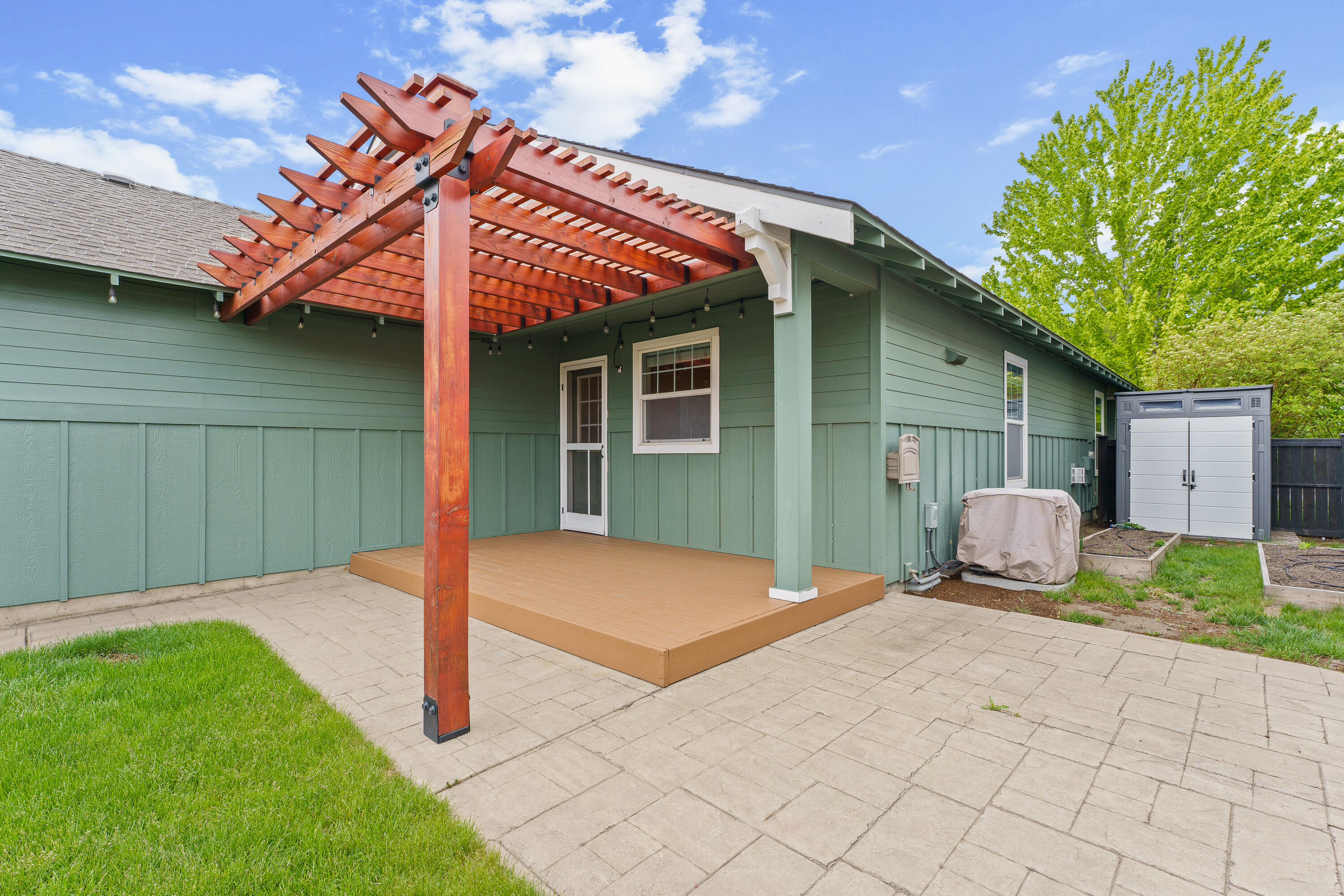 Oakview - Residential