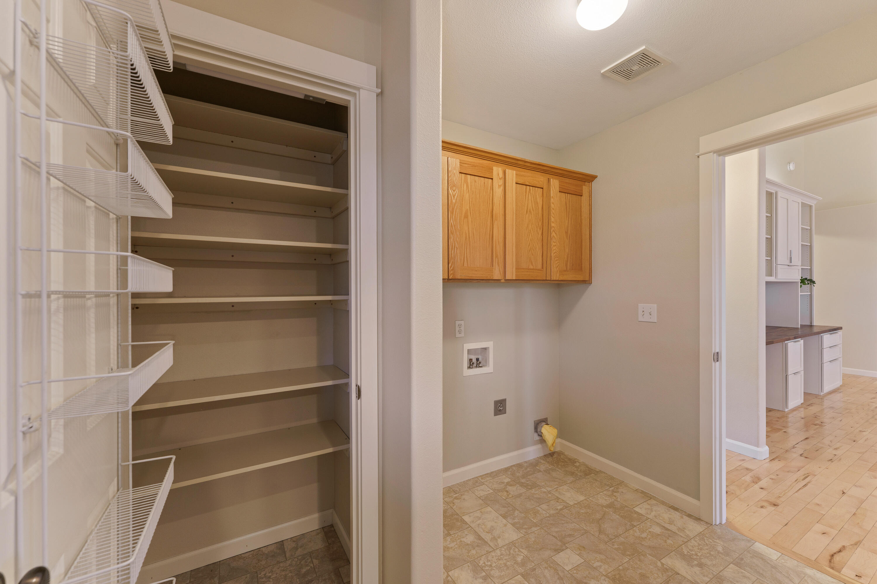 Oakview - Residential