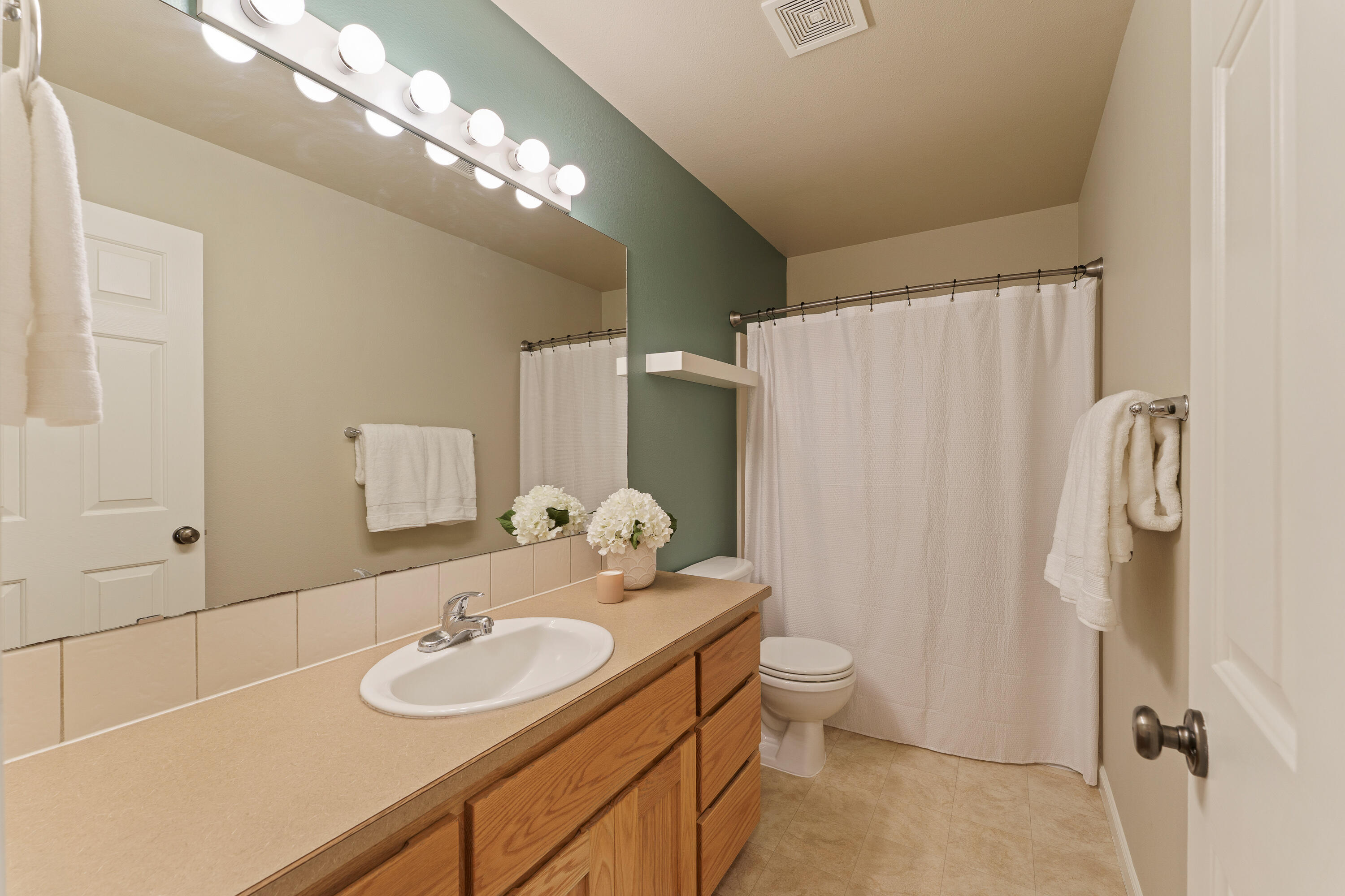 Oakview - Residential