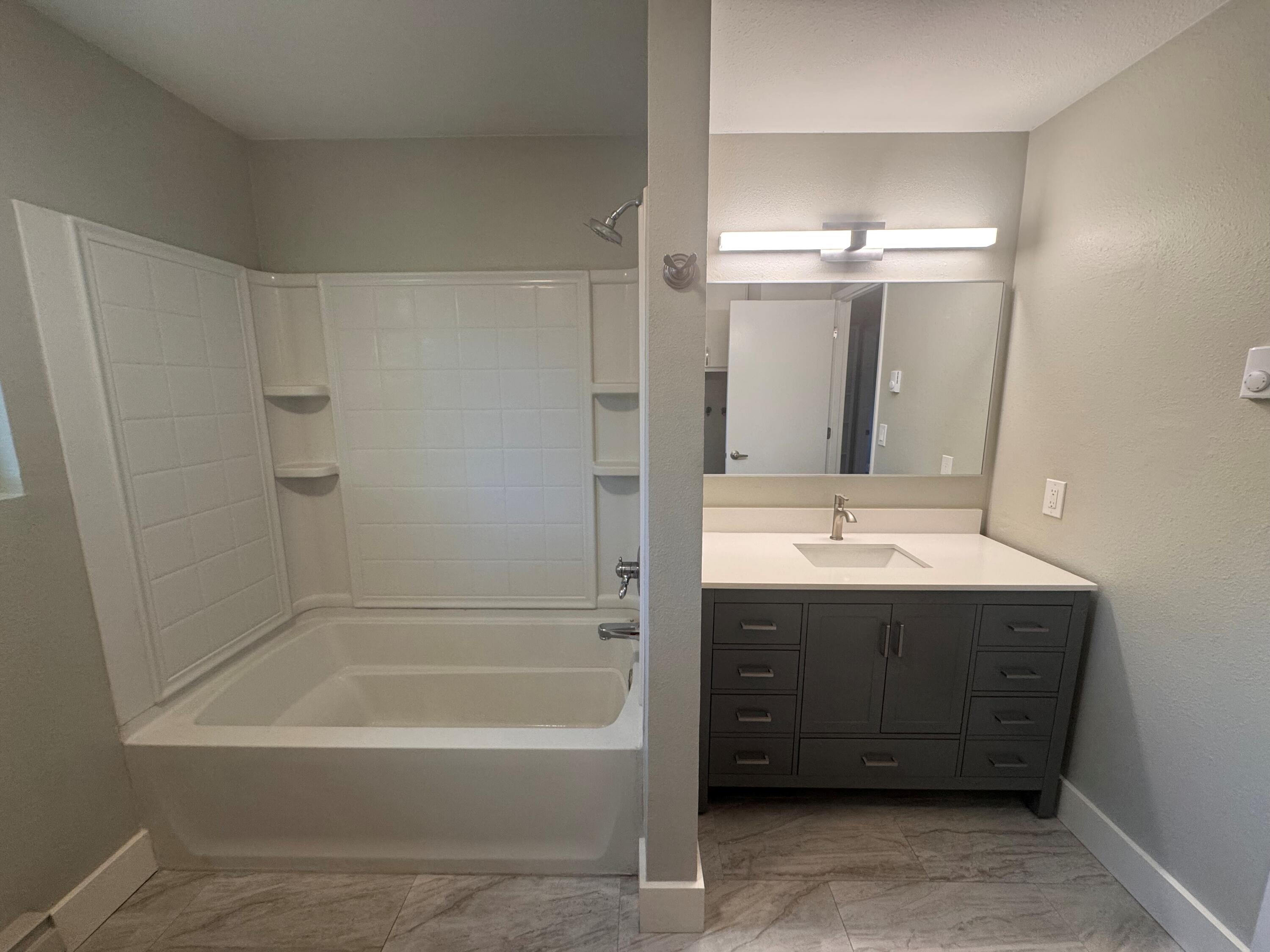 Deschutes River Tr - Residential