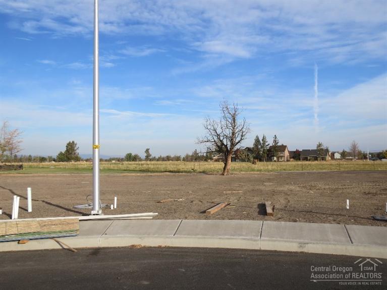 Crane Meadow - Residential