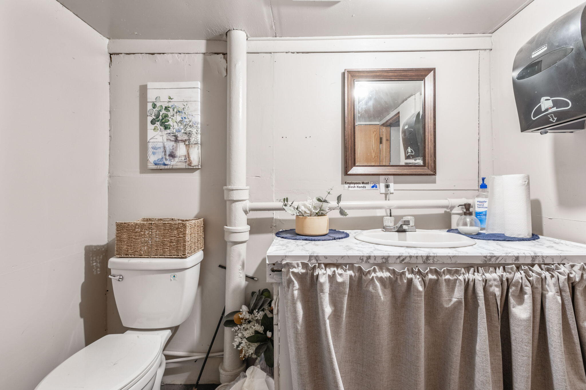 Nw Townsite - Commercial Sale