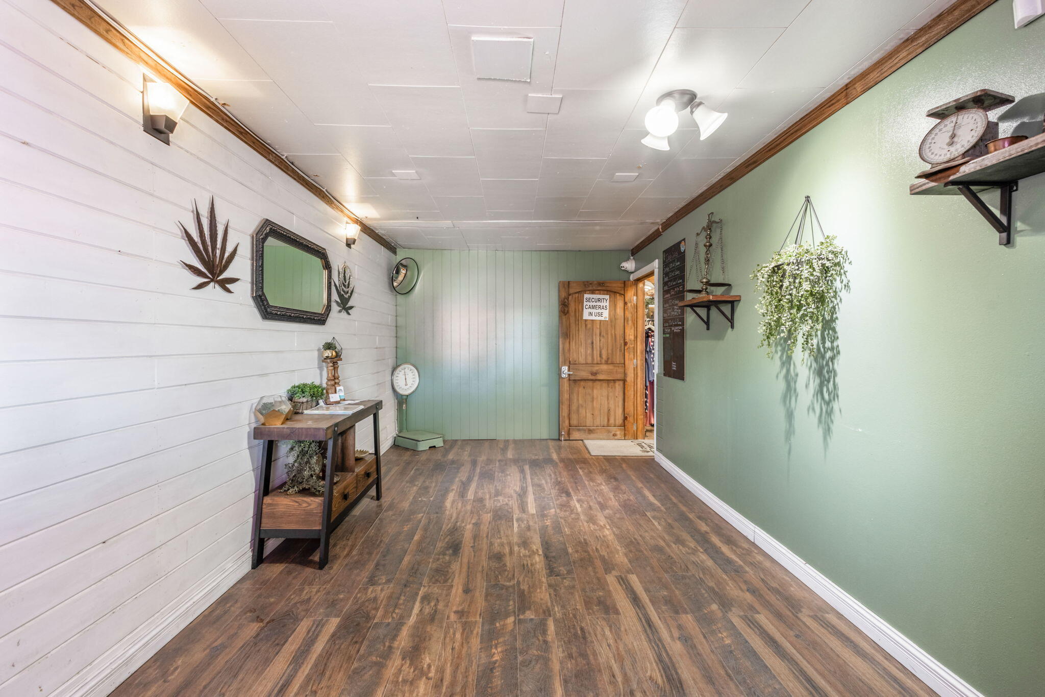 Nw Townsite - Commercial Sale