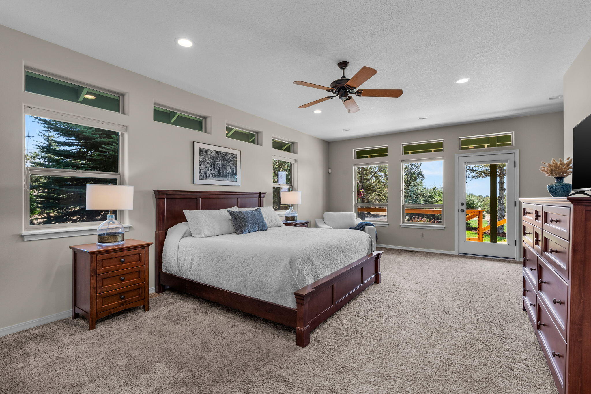 Mtn View Estate - Residential