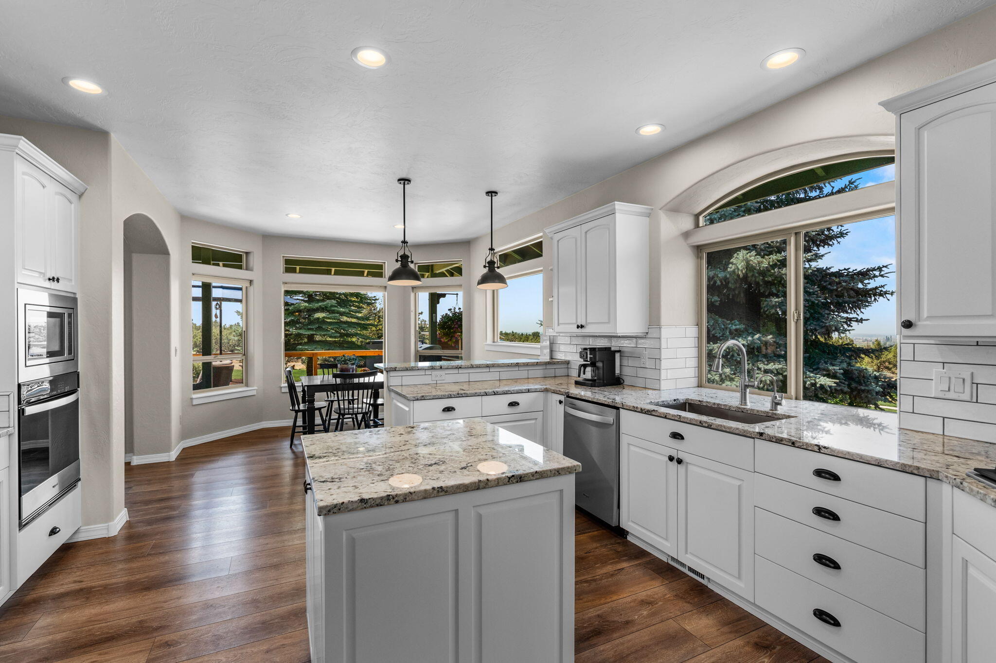 Mtn View Estate - Residential