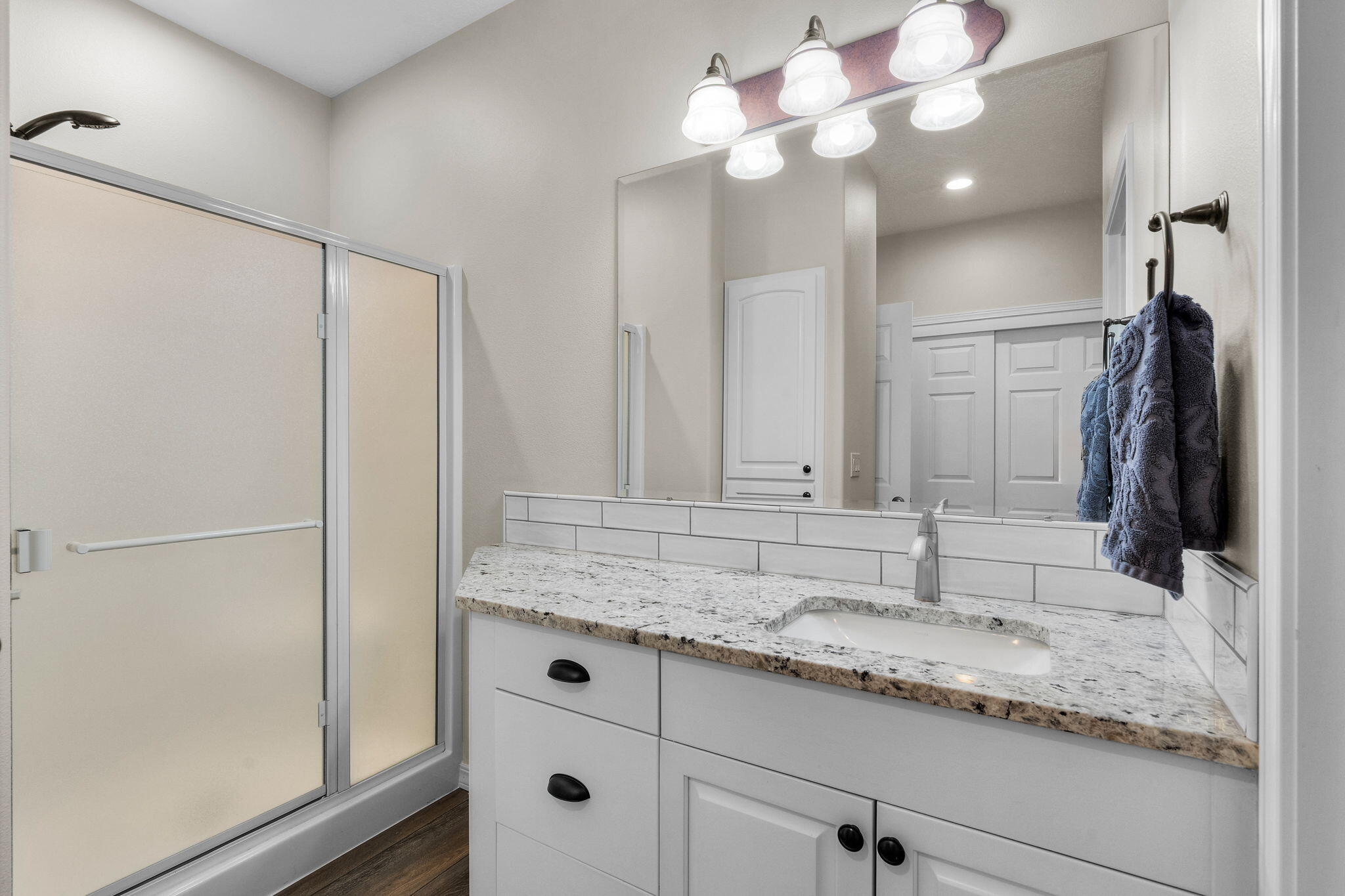 Mtn View Estate - Residential