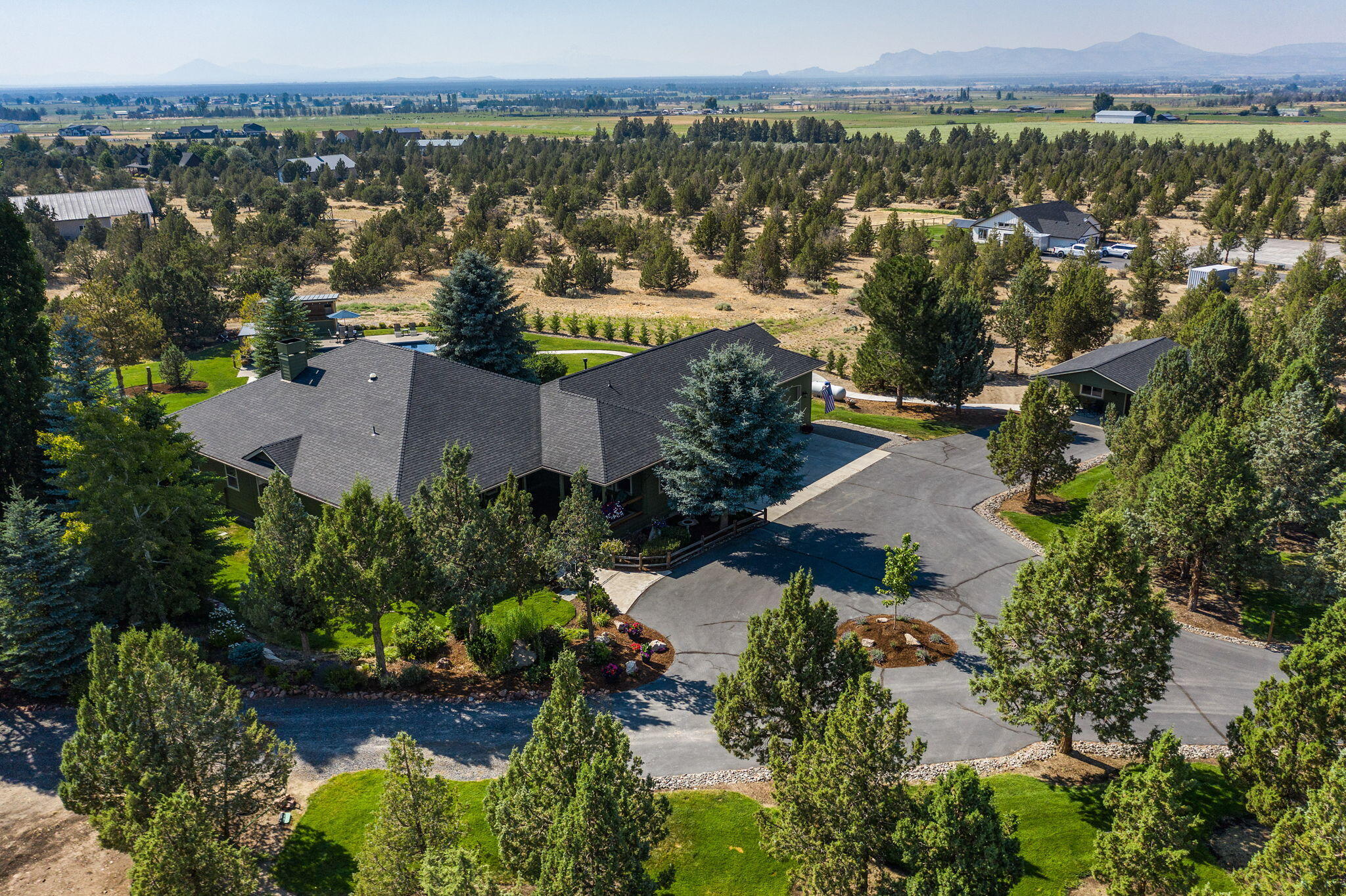 Mtn View Estate - Residential