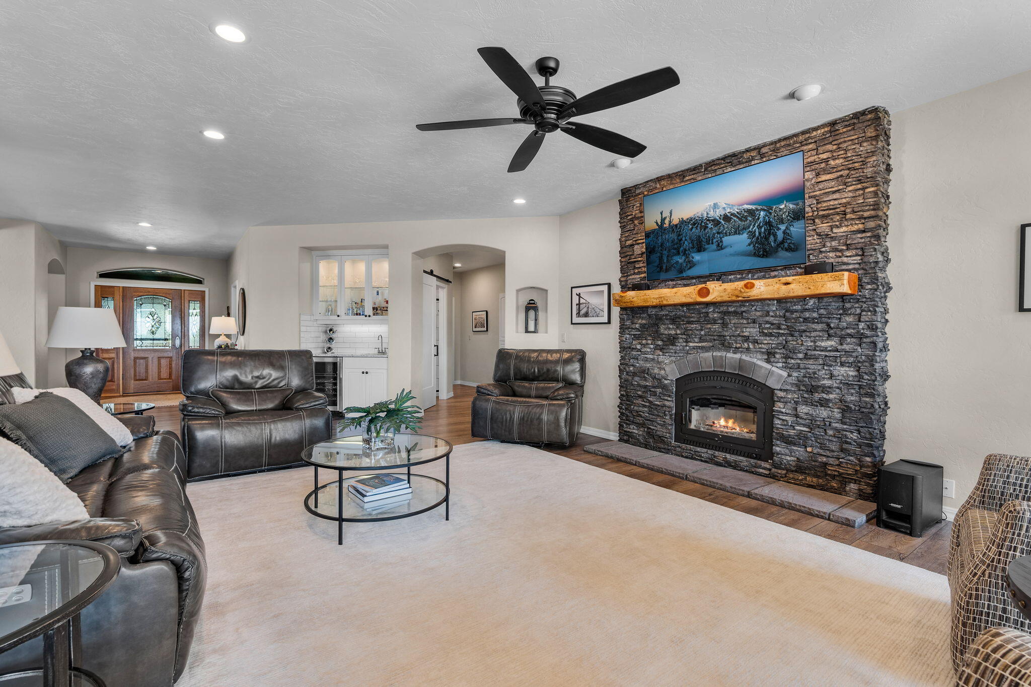 Mtn View Estate - Residential