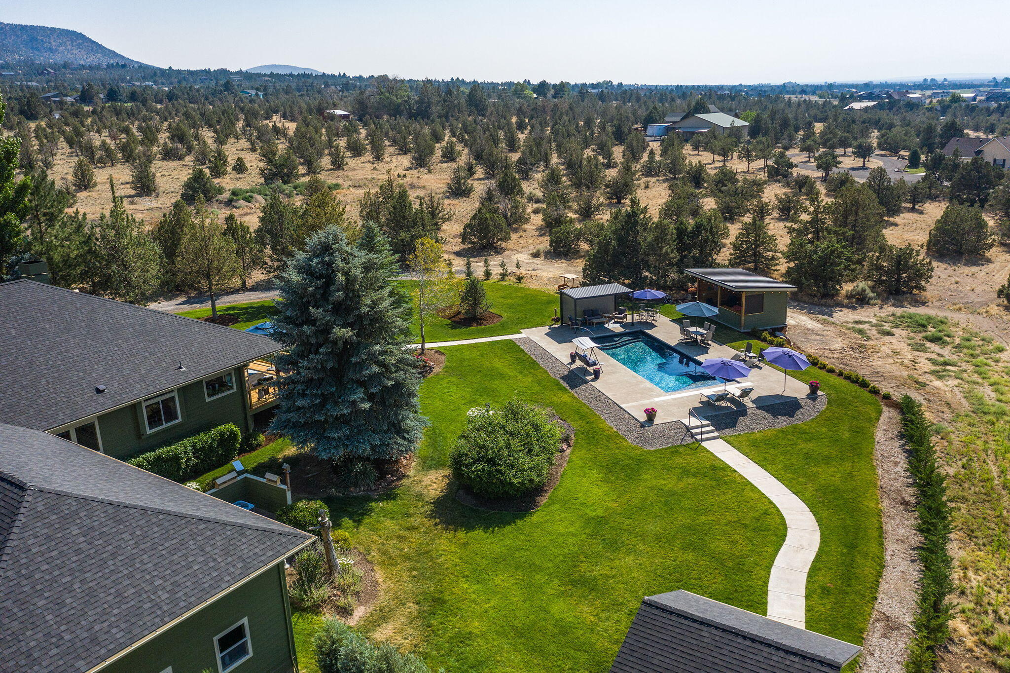 Mtn View Estate - Residential