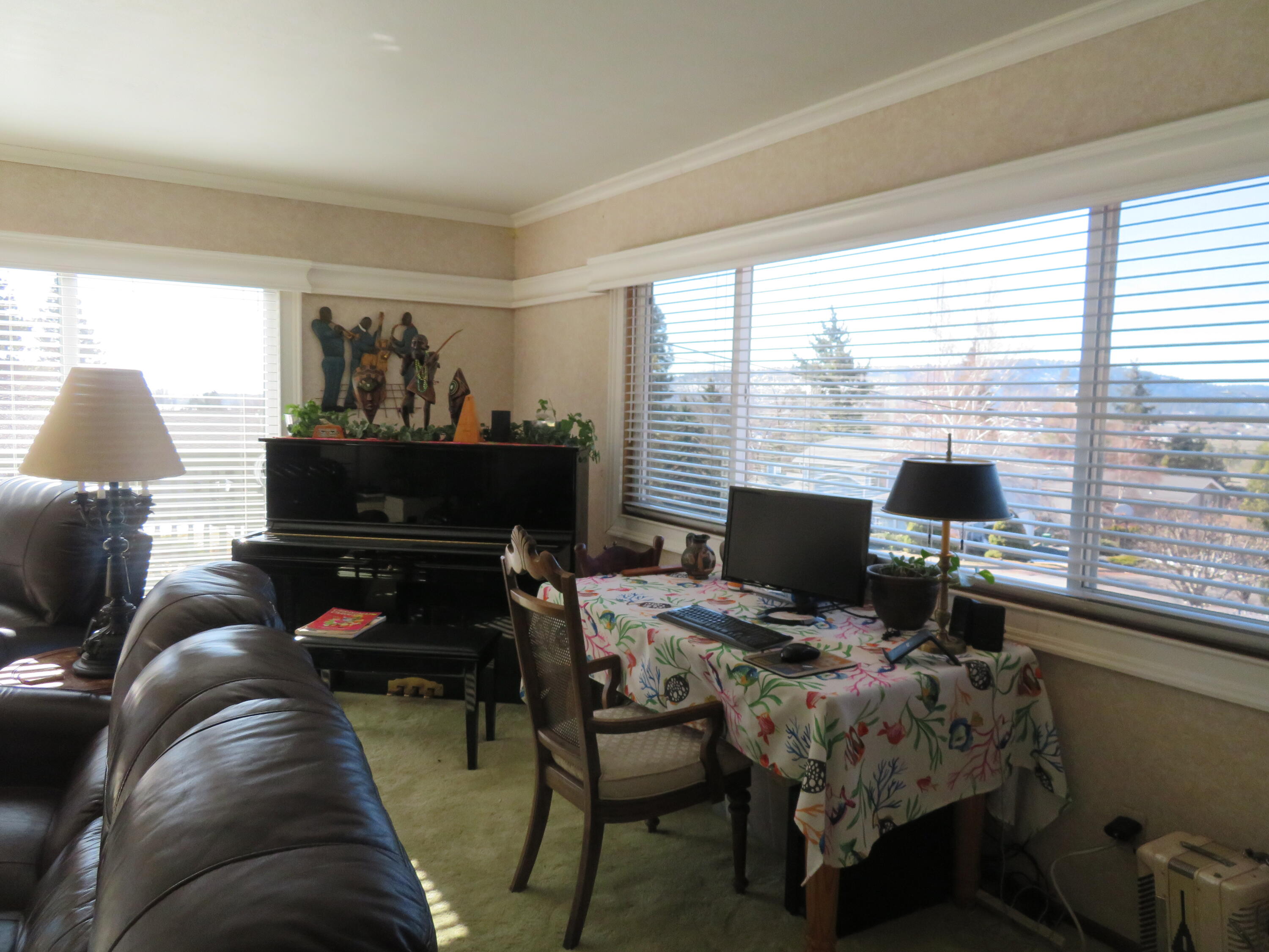 Klamath Falls -Nob Hill - Residential