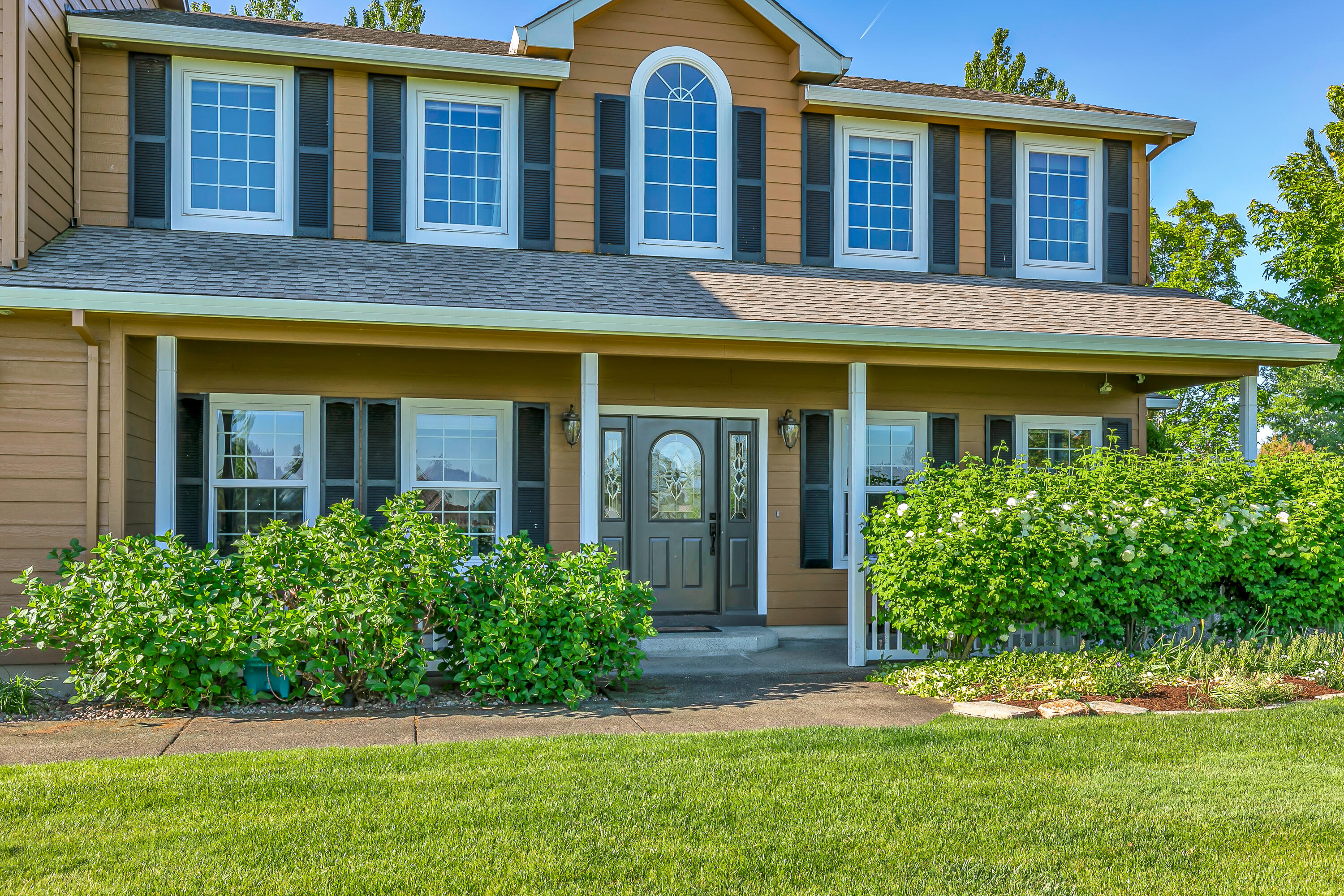 2969 Linden Lane