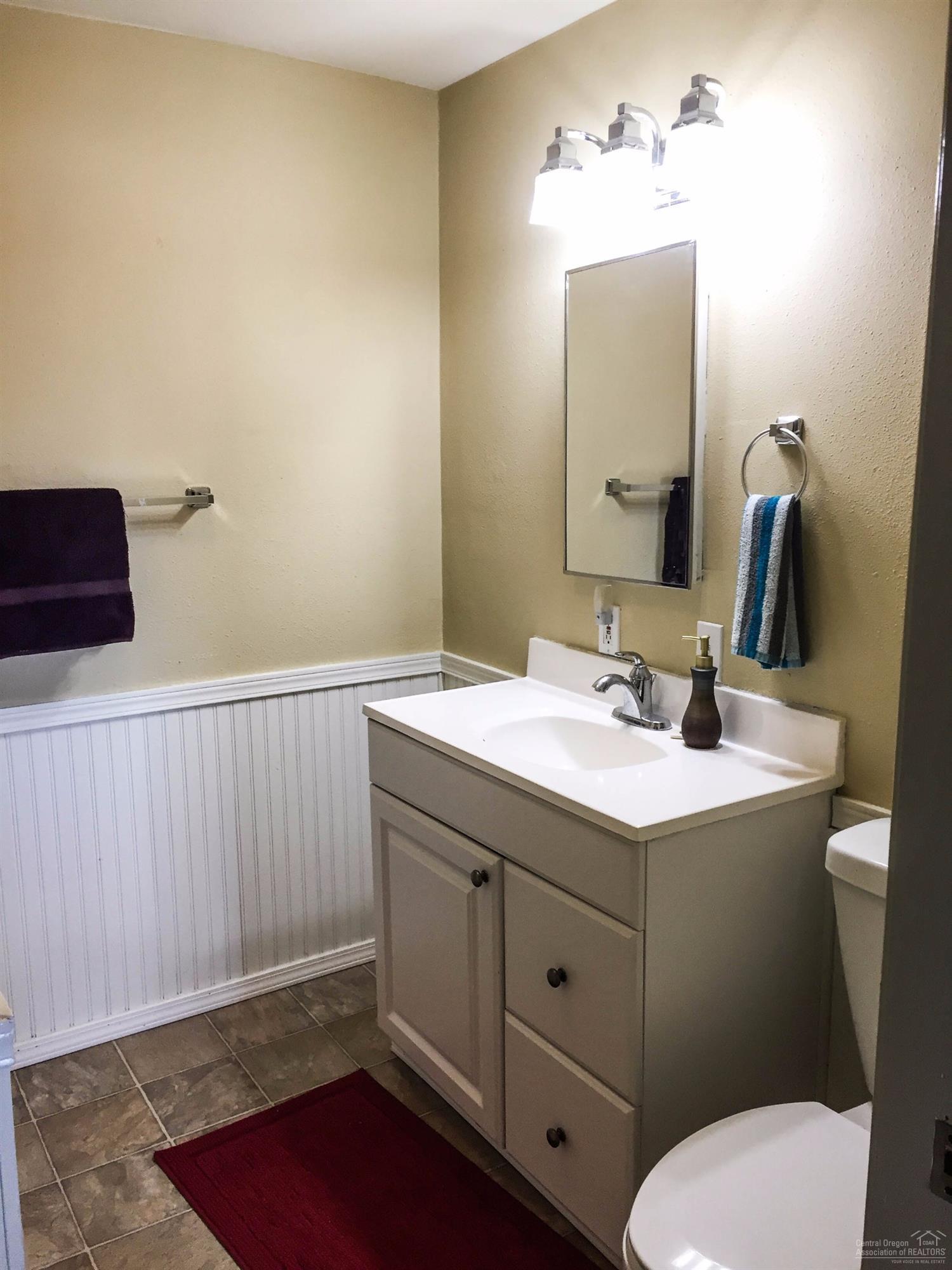 Hillcrest J - Residential