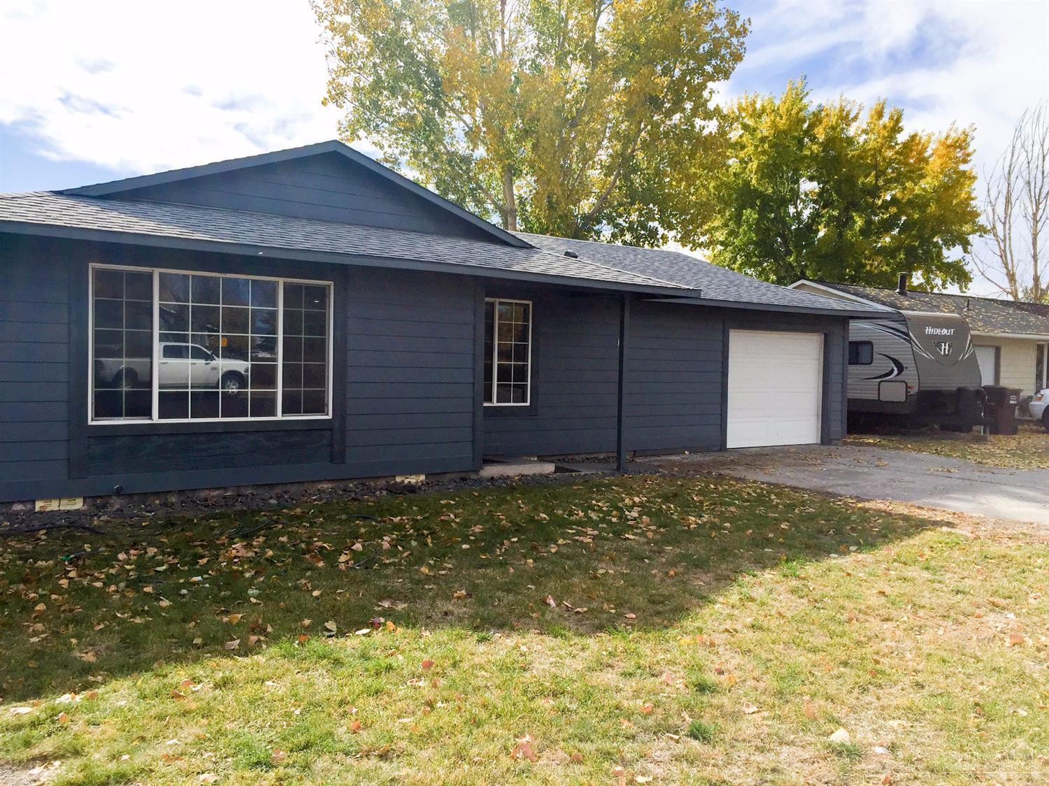 Hillcrest J - Residential