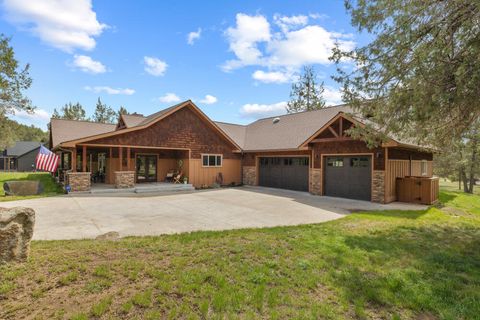 Tiny photo for 1164 Paper Birch Way, Klamath Falls, OR 97601 (MLS # 220219646)