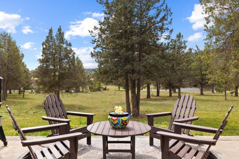 Tiny photo for 1164 Paper Birch Way, Klamath Falls, OR 97601 (MLS # 220219646)