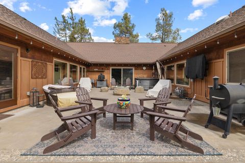 Tiny photo for 1164 Paper Birch Way, Klamath Falls, OR 97601 (MLS # 220219646)
