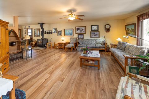 Photo of 52014 Elderberry Lane, La Pine, OR 97739 (MLS # 220208450)
