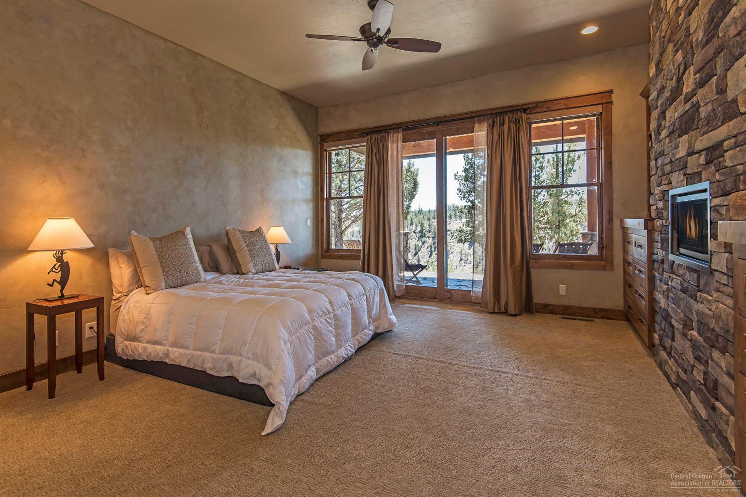 Squaw Creek Canyon - Residential