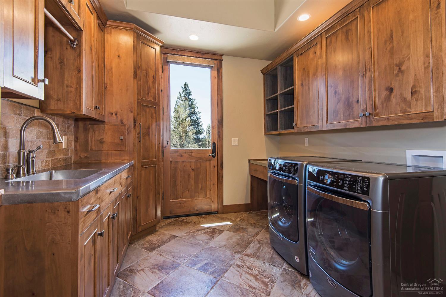 Squaw Creek Canyon - Residential