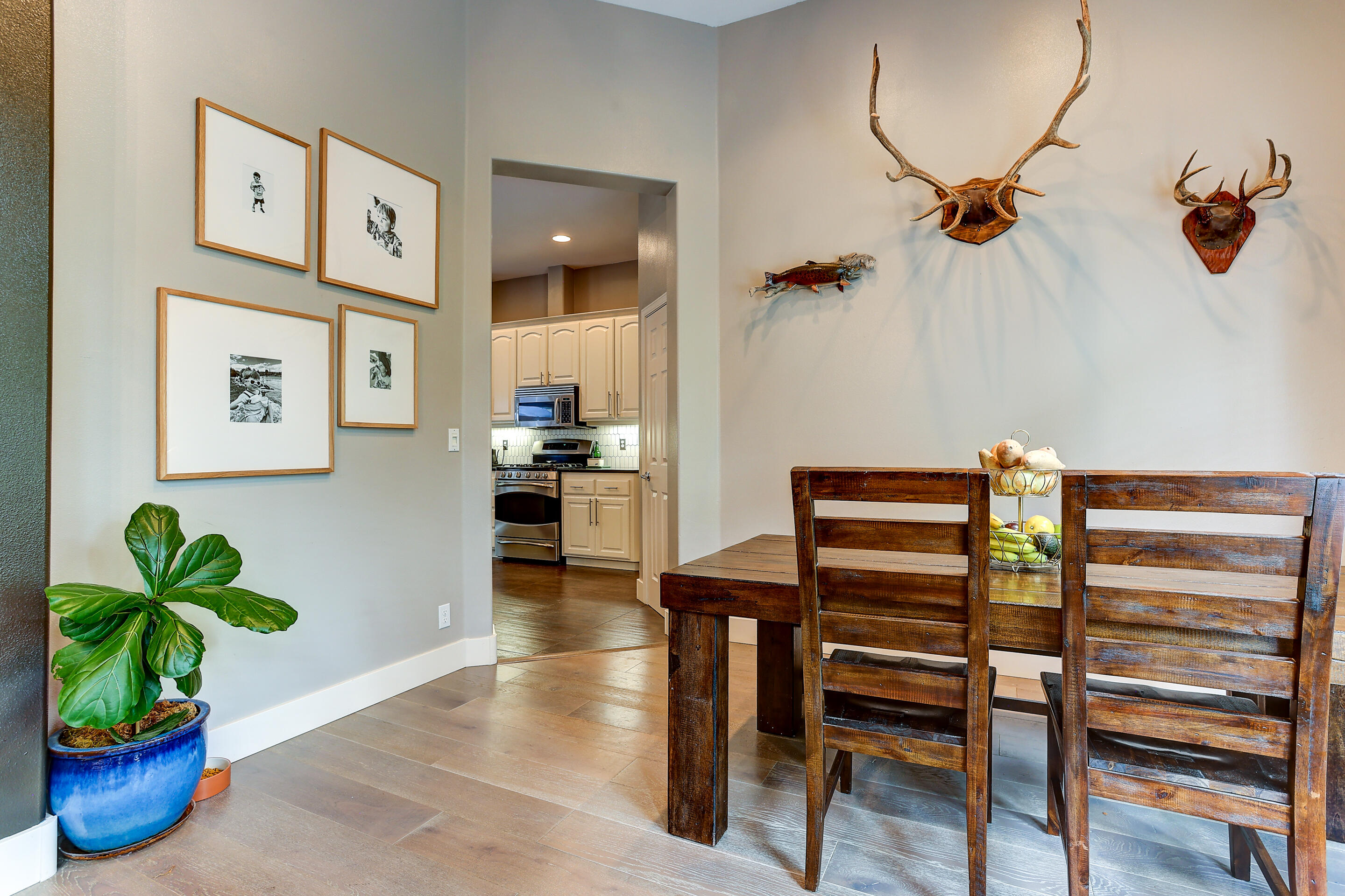 Mtn Gate - Residential