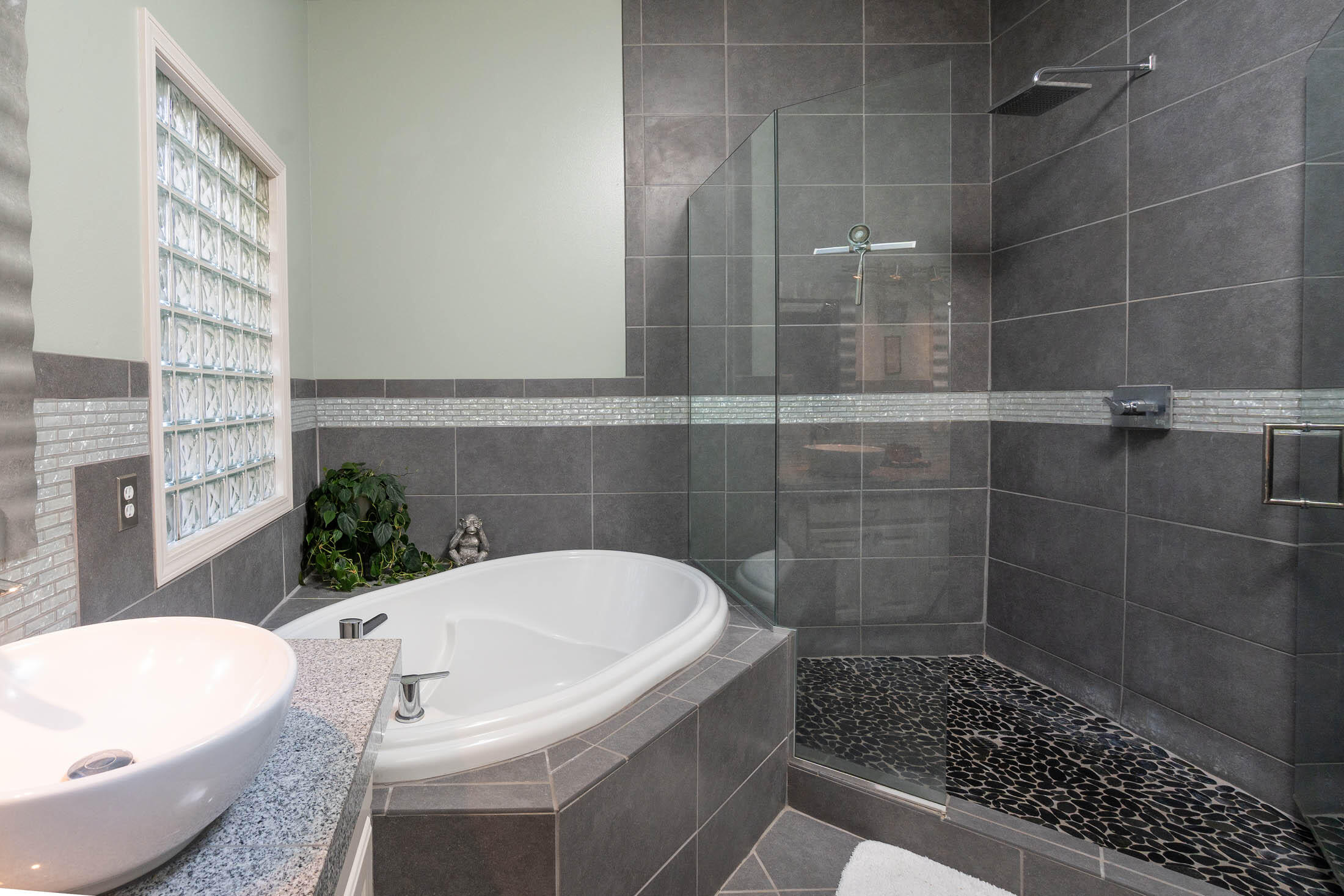 Mtn Gate - Residential