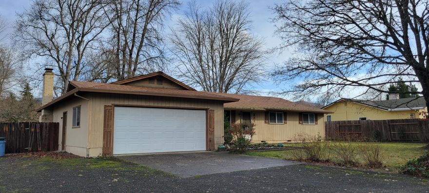 Back on the market at no fault of the home!! 
This 3 bedroom 2 bath home sits on over 1/2 an acre in a quiet neighborhood on a dead end street.  Home has just been freshly painted inside and new carpet coming  in March.  Home also comes with a 1 year home warranty!!