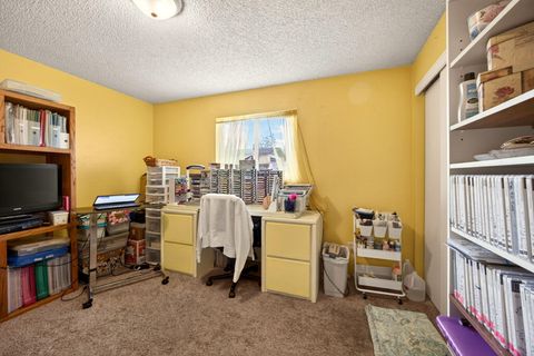 Tiny photo for 470 De Barr Avenue, Medford, OR 97501 (MLS # 220215686)