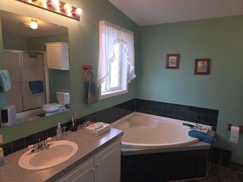 Tiny photo for 32928 Rivers Drive, Chiloquin, OR 97624 (MLS # 220215177)