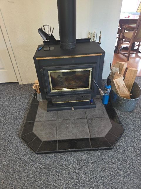 Tiny photo for 32928 Rivers Drive, Chiloquin, OR 97624 (MLS # 220215177)