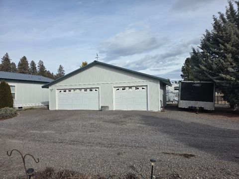 Tiny photo for 32928 Rivers Drive, Chiloquin, OR 97624 (MLS # 220215177)