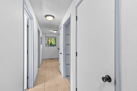 Tiny photo for 3026 Avenue G, White City, OR 97503 (MLS # 220220168)