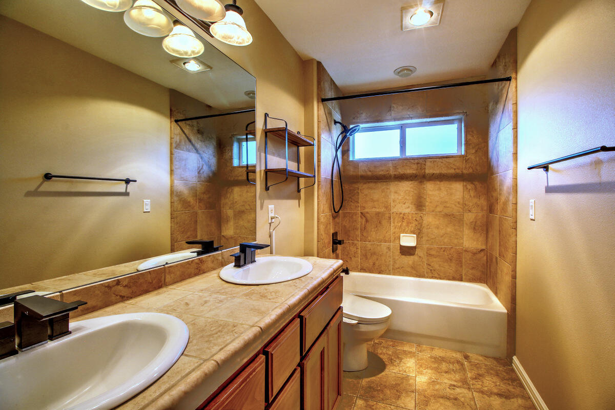 Summerfield At South East Park Phases 3And 4 - Residential