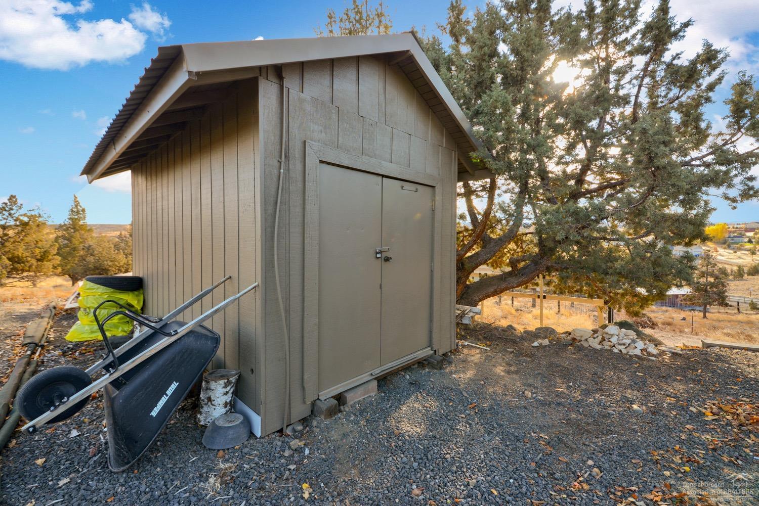 Madras Ranchos - Residential