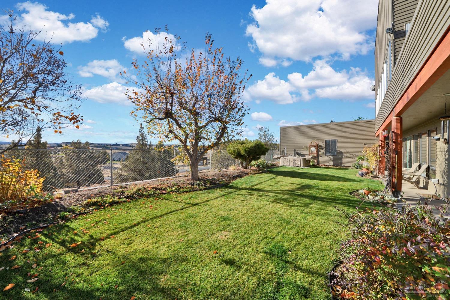 Madras Ranchos - Residential