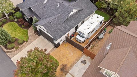 Tiny photo for 61160 Hilmer Creek Drive, Bend, OR 97702 (MLS # 220210262)