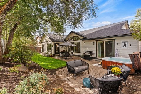 Tiny photo for 61160 Hilmer Creek Drive, Bend, OR 97702 (MLS # 220210262)