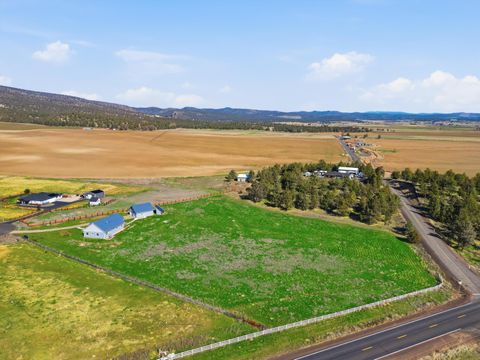 Tiny photo for 8905 NW Elizabeth Way, Prineville, OR 97754 (MLS # 220217301)