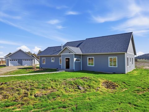 Tiny photo for 8905 NW Elizabeth Way, Prineville, OR 97754 (MLS # 220217301)