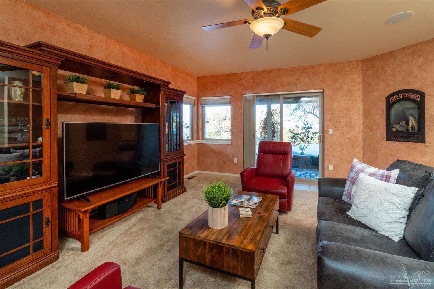 Eagle Crest - Residential