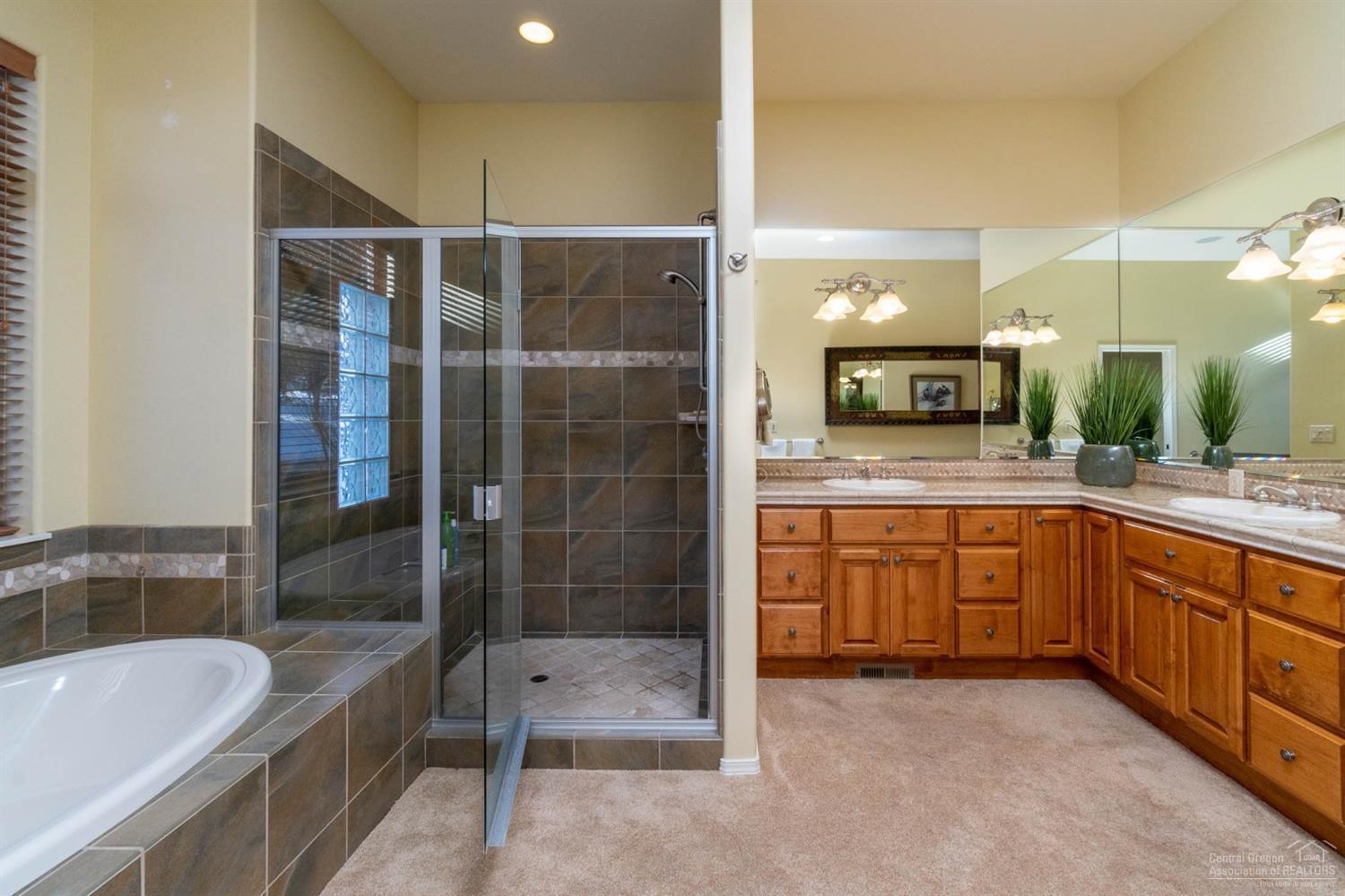 Eagle Crest - Residential