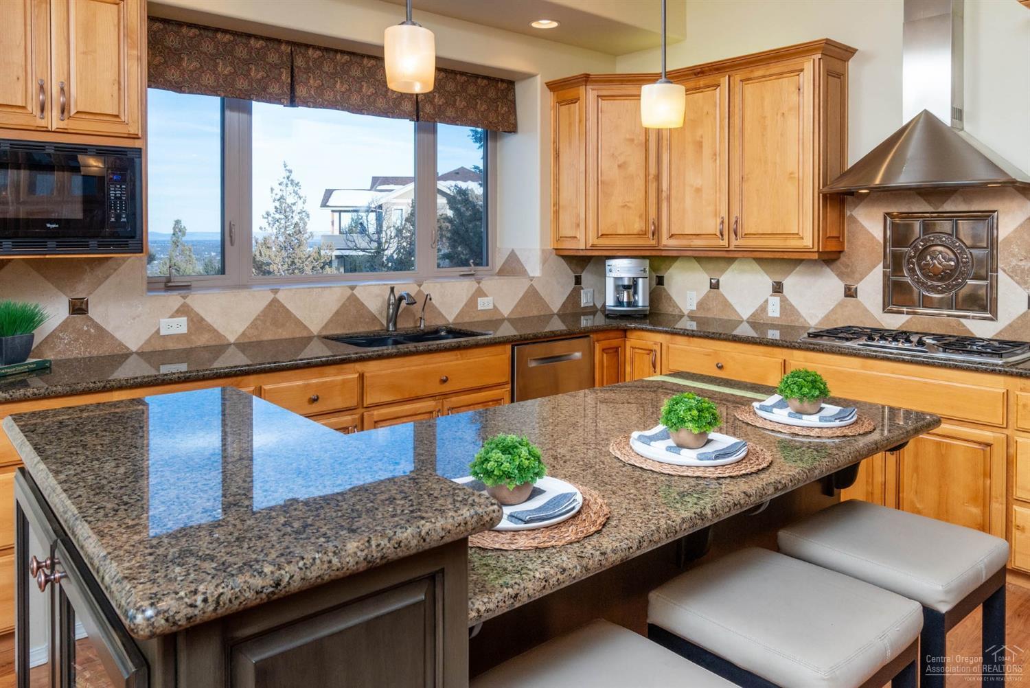 Eagle Crest - Residential