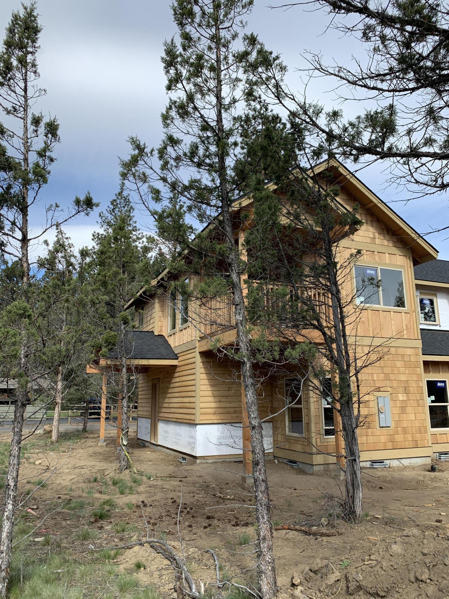 Highland Village - Residential