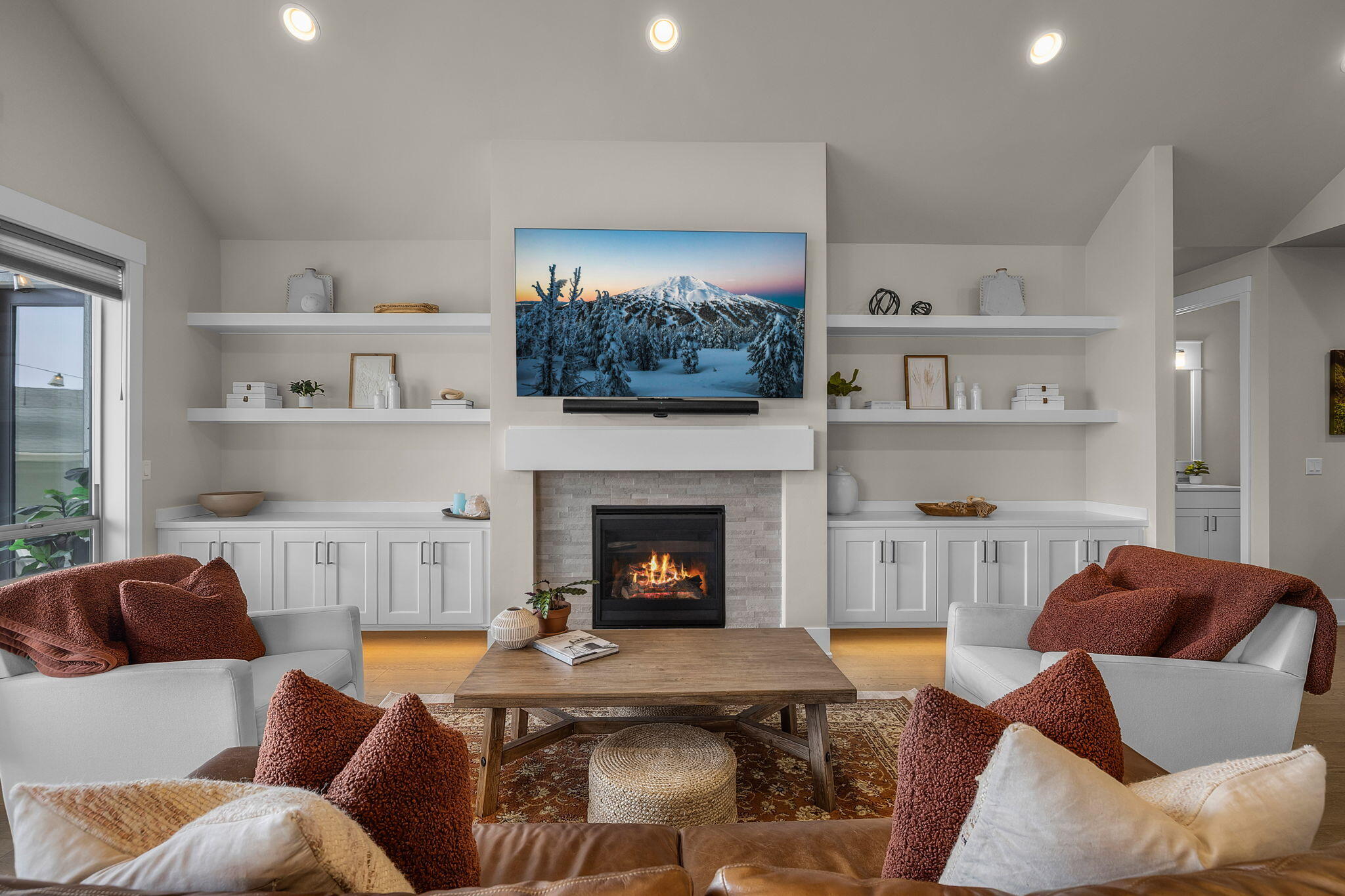 2984 NW Hidden Ridge Drive